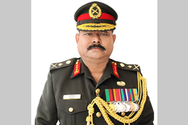 নতুন সেনাপ্রধান আজিজ আহমেদ 