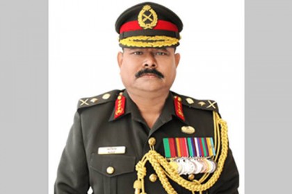 নতুন সেনাপ্রধান আজিজ আহমেদ 