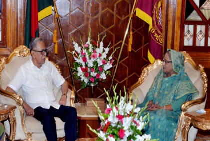 রাষ্ট্রপতির সঙ্গে প্রধানমন্ত্রীর সৌজন্য সাক্ষাৎ