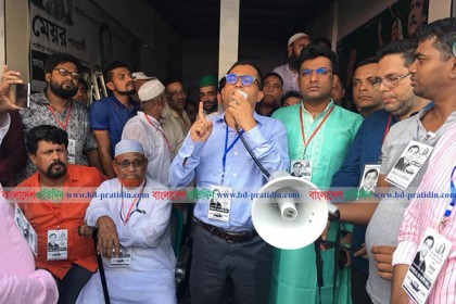গ্রিন ও ক্লিন গাজীপুর গড়তে নৌকায় ভোট দিন: এনামুল হক শামীম 
