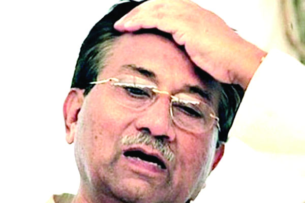 নিজের গড়া দলের প্রধানের পদ ছাড়তে বাধ্য হলেন মোশাররফ