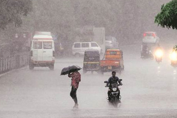 সারা দেশে ভারি বর্ষণের সম্ভাবনা
