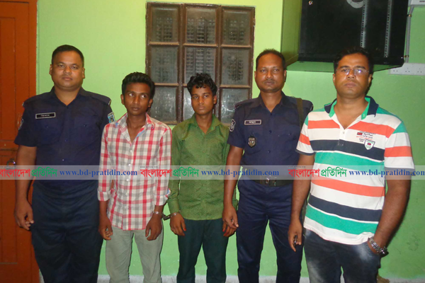 বীরগঞ্জে বন্ধুকে হত্যা করে পালানোর সময় আটক ২