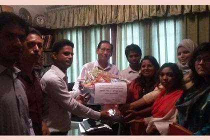 চাকরিতে আবেদনের বয়সসীমা ৩৫ সুপারিশ করায় শুভেচ্ছা

