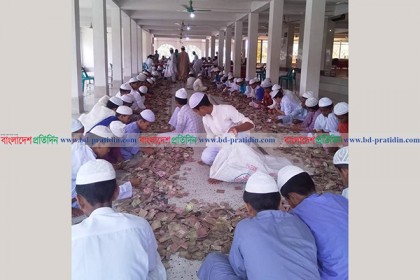 পাগলা মসজিদের সিন্দুক খুলে পাওয়া গেল ৮৮ লাখ টাকা