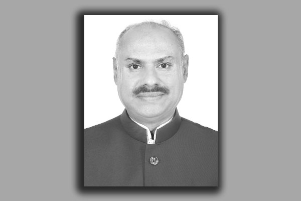 হুমায়ুন রশীদ চৌধুরীর প্রতি কৃতজ্ঞতা