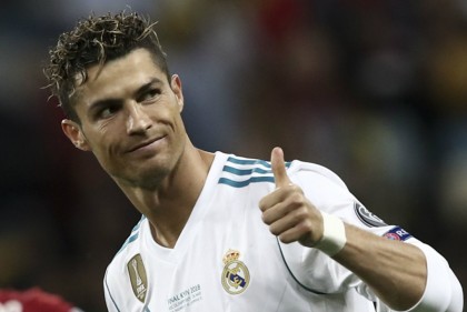 অবশেষে রিয়াল ছেড়ে জুভেন্টাসে রোনালদো