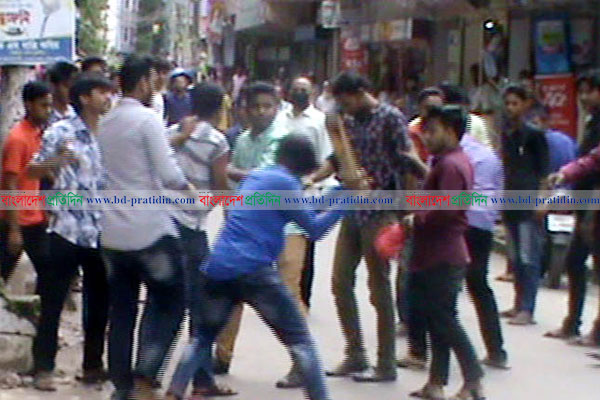 লক্ষ্মীপুরে ছাত্রদলের ঝটিকা মিছিলে ছাত্রলীগের হামলা