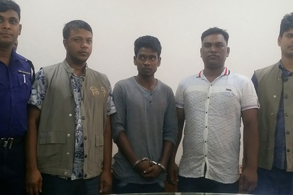 নরসিংদীতে দশ হাজার টাকার জন্য সাত বছরের শিশু খুন, আটক ৩
