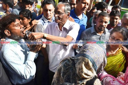 আশ্বাসে অনশন ভাঙলেন নন-এমপিও শিক্ষক-কর্মচারীরা