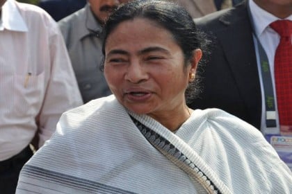 জনসংখ্যা নিয়ন্ত্রণে সচেতনতা বাড়াতে আহ্বান মমতার

