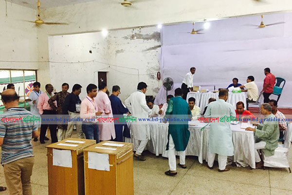 বিএফইউজে নির্বাচনের ভোট গ্রহণ শেষ