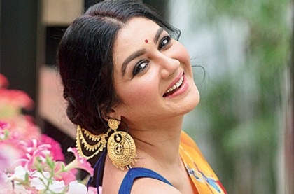 জানুয়ারিতে  মুক্তি পাবে জয়ার ‘কণ্ঠ’