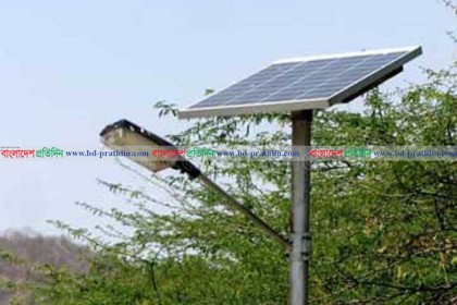 সৌর বিদ্যুতে আলোকিত চিরিরবন্দর