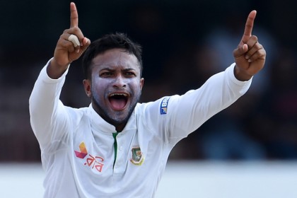ঘুরে দাঁড়ানোর চেষ্টায় বাংলাদেশ