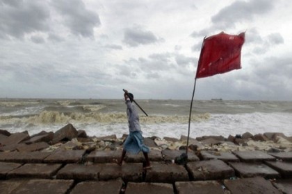সমুদ্র বন্দরে ৩ নম্বর সর্তকতা