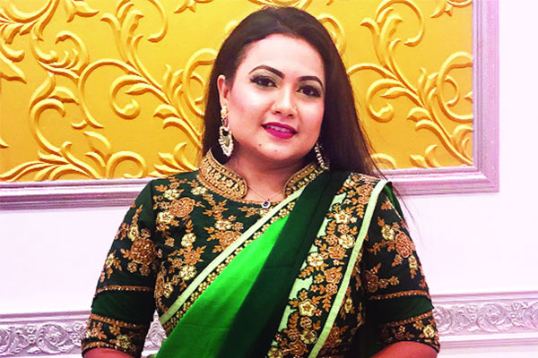 নিউইয়র্কে সম্মাননায় কৃষ্ণা তিথি