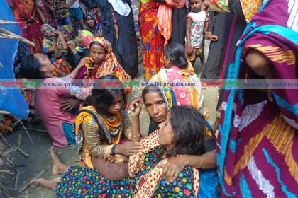 ছাগলে গাছ খাওয়াকে কেন্দ্র করে বৃদ্ধ মামাকে কুপিয়ে হত্যা, আটক ২