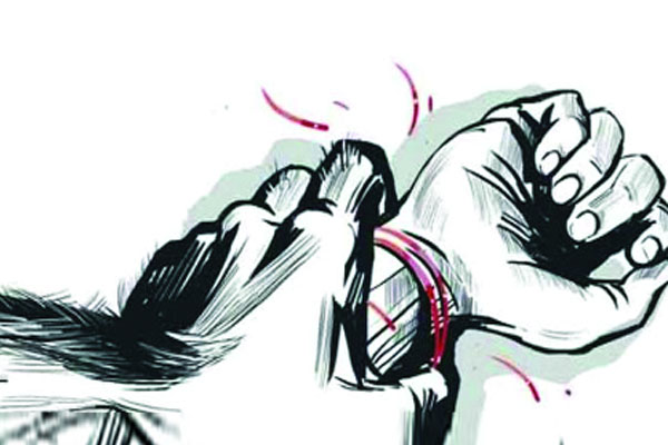 ছাত্রীকে ধর্ষণ করল ইন্টার্ন চিকিৎসক