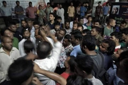 শুটিং চলাকালে এফডিসিতে দুই গ্রুপের সংঘর্ষ, আহত ১