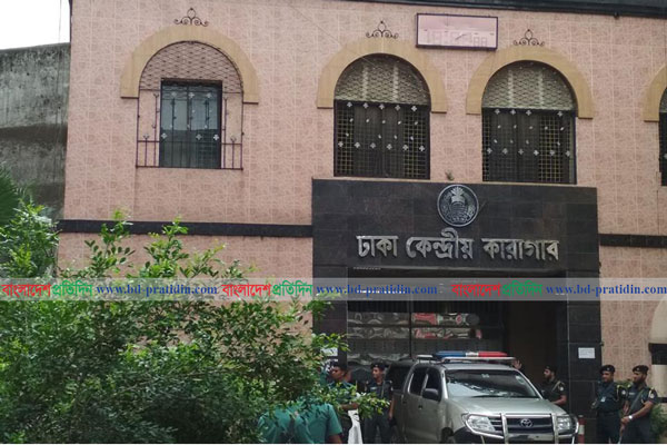 কারাগারে খালেদার সঙ্গে দেখা করলেন দুই আইনজীবী