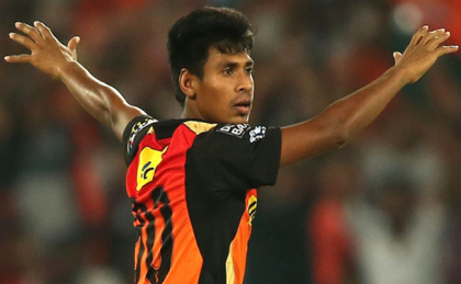 বিদেশে লিগ খেলতে নিষেধাজ্ঞা মোস্তাফিজের