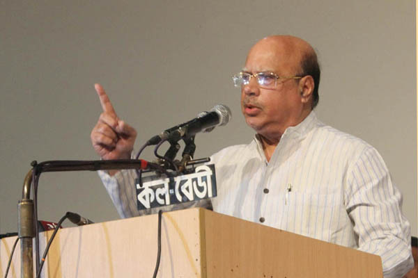 বাংলাদেশ সঠিক পথেই রয়েছে : নাসিম