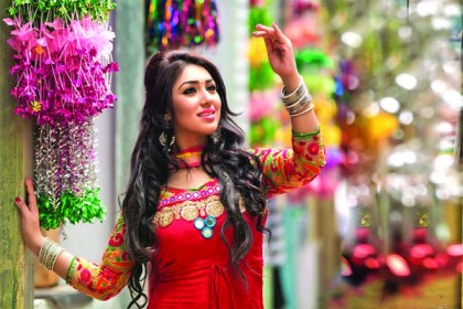 যেমন চলছে অপুর সংসার