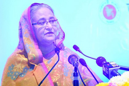 উদ্ভাবনী শক্তি কাজে লাগাতে সরকারি কর্মচারীদের প্রতি আহ্বান প্রধানমন্ত্রীর
