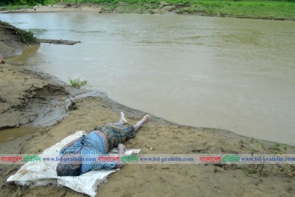 বান্দরবানের 'লামা খাল' থেকে অজ্ঞাত লাশ উদ্ধার