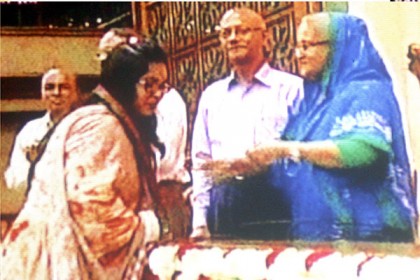 প্রধানমন্ত্রী স্বর্ণপদক পেলেন বরিশাল বিশ্ববিদ্যালয়ের ৩ শিক্ষার্থী