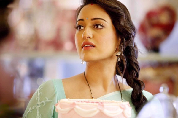 অপহরণের শিকার সোনাক্ষী!