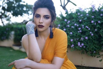 'শরীরকে ভালোবাসতে ইচ্ছা করে'