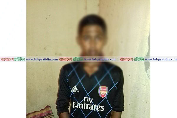 ৭ বছরের শিশুকে ১৫ বছরের কিশোরের ধর্ষণচেষ্টা