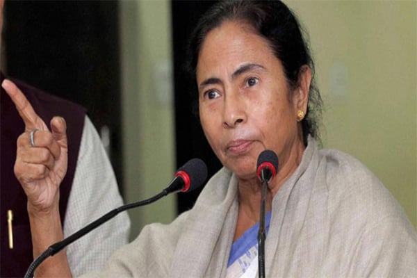 বাঙালি-বিহারিদের বিচ্ছিন্ন করতেই আসামের এ তালিকা: মমতা