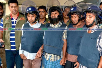 তিস্তার চরে অস্ত্রসহ জেএমবির ৪ নেতা গ্রেফতার