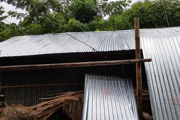 
কাপ্তাই ইউএনও'র উদ্যোগে ঘর পেলেন গৃহকর্মী সোহাগী 

