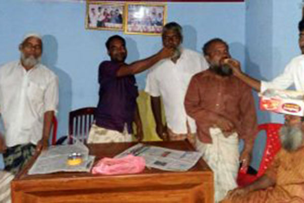 লিটনের বিজয়ে নাটোরে আনন্দ মিছিল, মিষ্টি বিতরণ