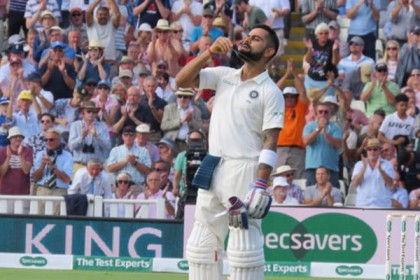ভারতকে একাই টেনে তুললেন বিরাট কোহলি