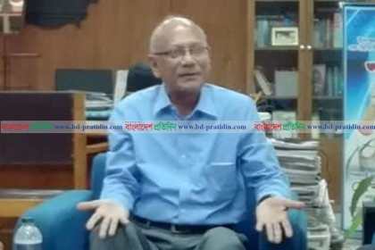গাড়িতে ওঠার আগে সবসময় লাইসেন্স চেক করে উঠি : শিক্ষামন্ত্রী
