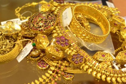 আবারও কমলো স্বর্ণের দাম

