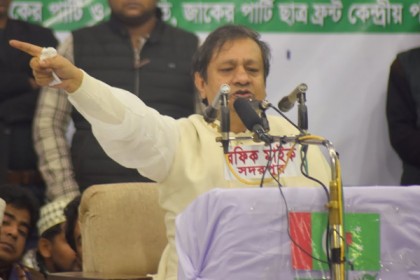 'আপনারা মানবঢাল হিসেবে ব্যবহৃত হবেন না'