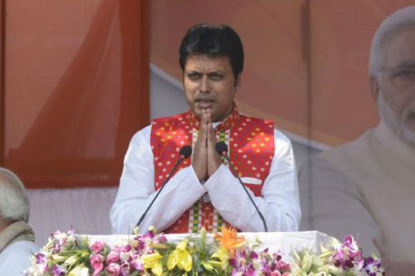 বাংলাদেশ নয়, বিপ্লব দেবের জন্ম ভারতেই : মুখ্যমন্ত্রীর কার্যালয় 