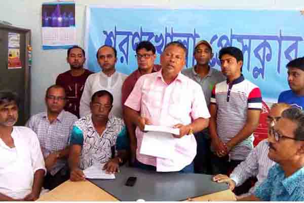 বাগেরহাটে পল্লী বিদ্যুৎ সমিতির গ্রাহক হয়রানির অভিযোগ

