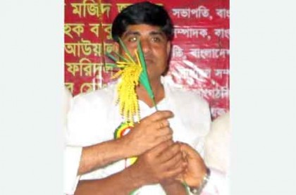 মোরেলগঞ্জ উপজেলা বিএনপির সভাপতি আটক 