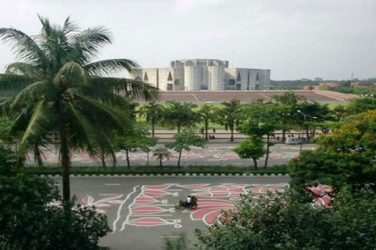 নারী এমপিদের আলাদা হোস্টেল নির্মাণের সুপারিশ
