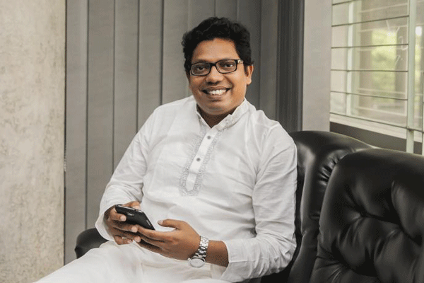 ডিজিটাল গভর্নমেন্টে বিশ্বের প্রভাবশালী ব্যক্তির তালিকায় পলক