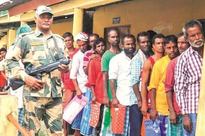 অাসামের নাগরিক তালিকায় 'হতাশ' হয়ে বৃদ্ধার আত্মহত্যা
 