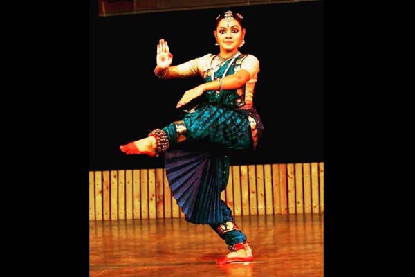 ভরতনাট্যম শিল্পী মৌলির প্রশংসায় পঞ্চমুখ চেন্নাই