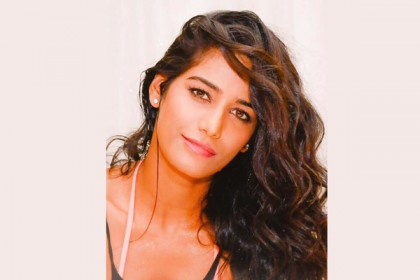 গোপন কথা জানালেন পুনম